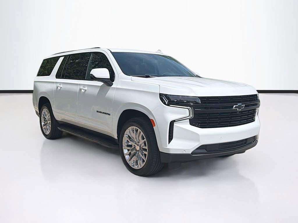 Used 2023 Chevrolet Suburban RST w/ Luxury Package AWD/4WD image 3