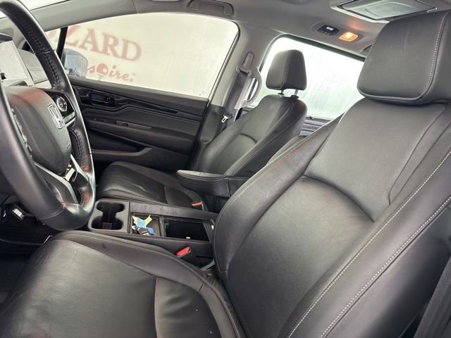 Used 2024 Honda Odyssey Touring image 11