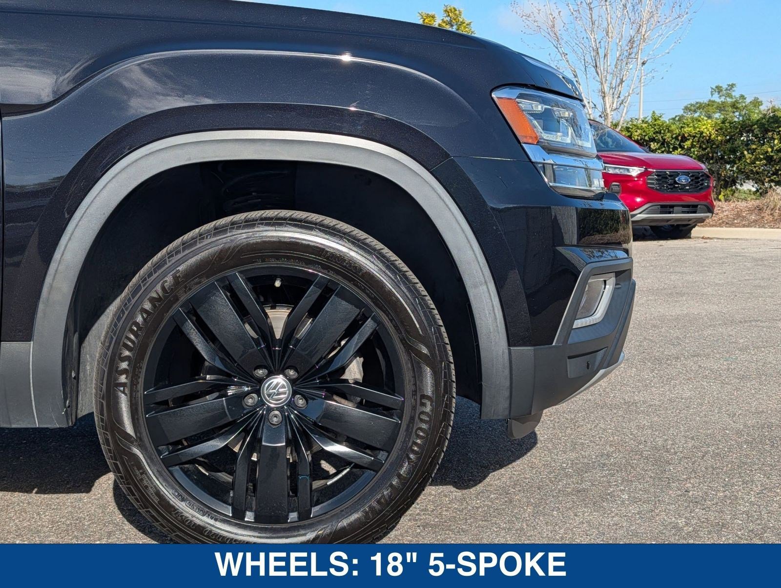 Used 2019 Volkswagen Atlas SEL FWD image 12