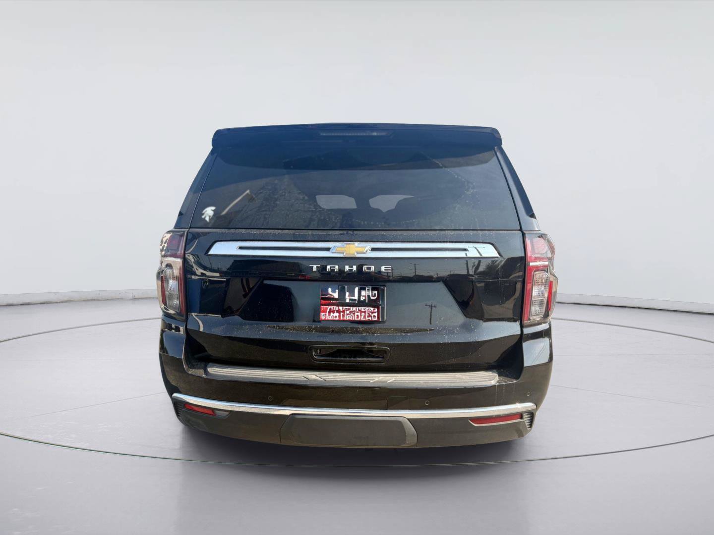 Used 2024 Chevrolet Tahoe LS w/ Driver Alert Package RWD image 4