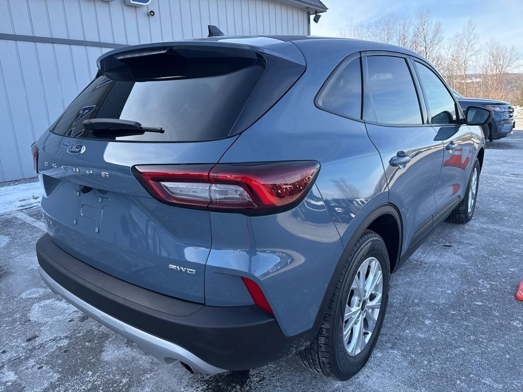 Certified 2025 Ford Escape Active image 5