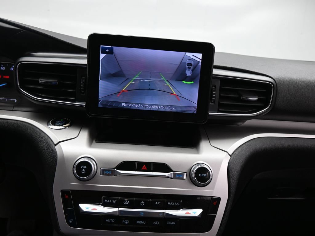 Certified 2020 Ford Explorer XLT w/ Equipment Group 202A image 42