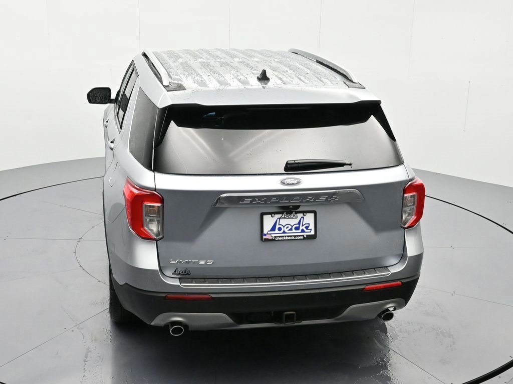 Certified 2022 Ford Explorer Limited w/ Limited Technology Package image 11