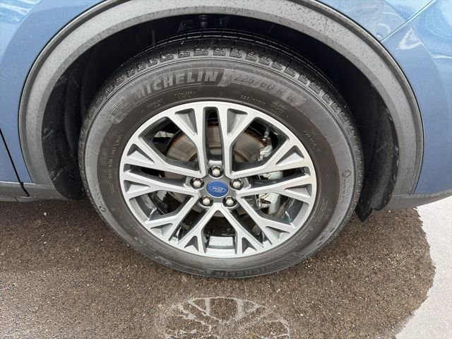 Certified 2020 Ford Escape SEL image 4