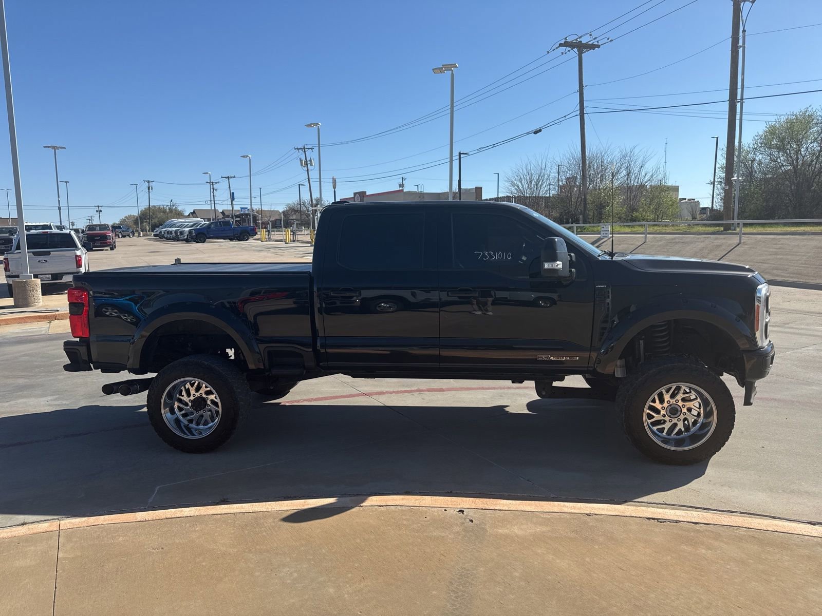 Certified 2023 Ford F250 Lariat w/ Lariat Ultimate Package image 4