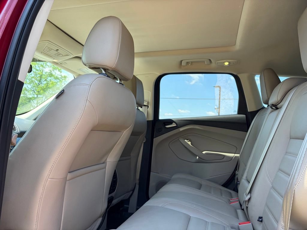 Certified 2017 Ford Escape Titanium AWD/4WD image 32
