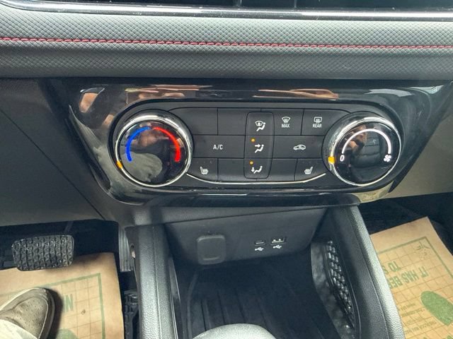 Used 2025 Chevrolet TrailBlazer RS w/ Driver Confidence Package AWD/4WD image 24