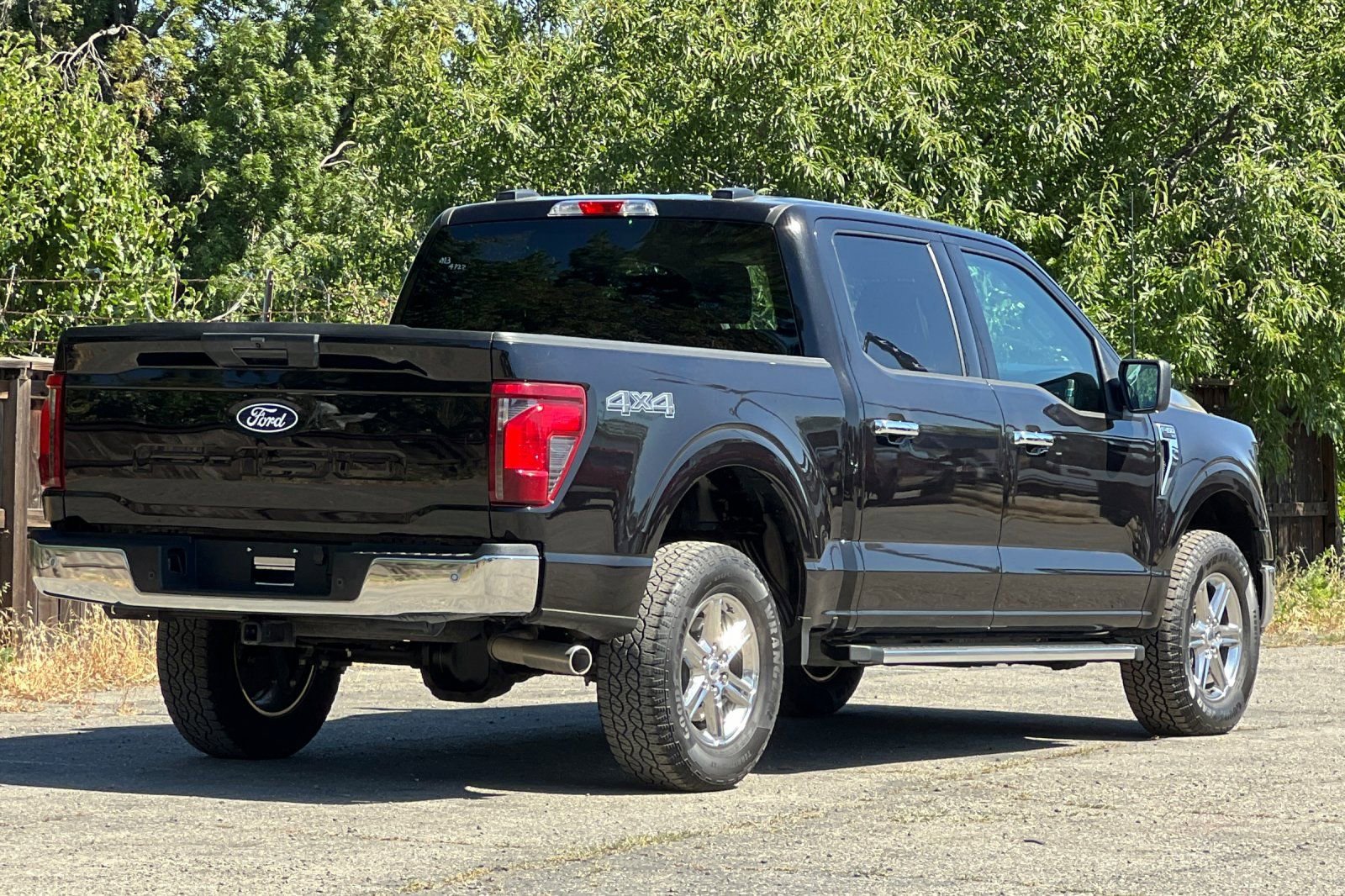 Certified 2025 Ford F150 XLT w/ Equipment Group 301A Standard AWD/4WD image 4