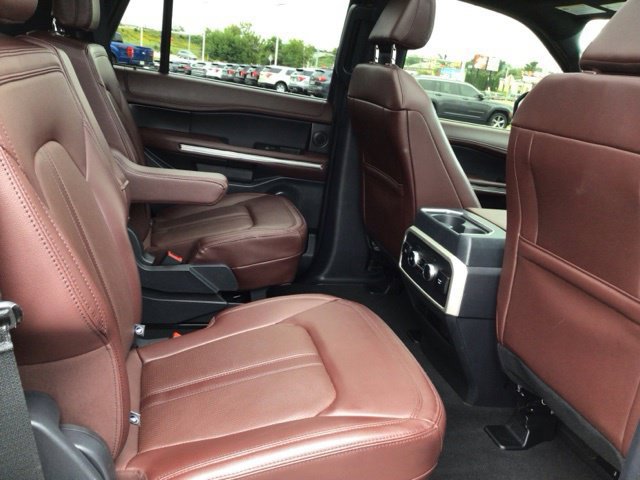 Certified 2024 Ford Expedition Limited AWD/4WD image 26