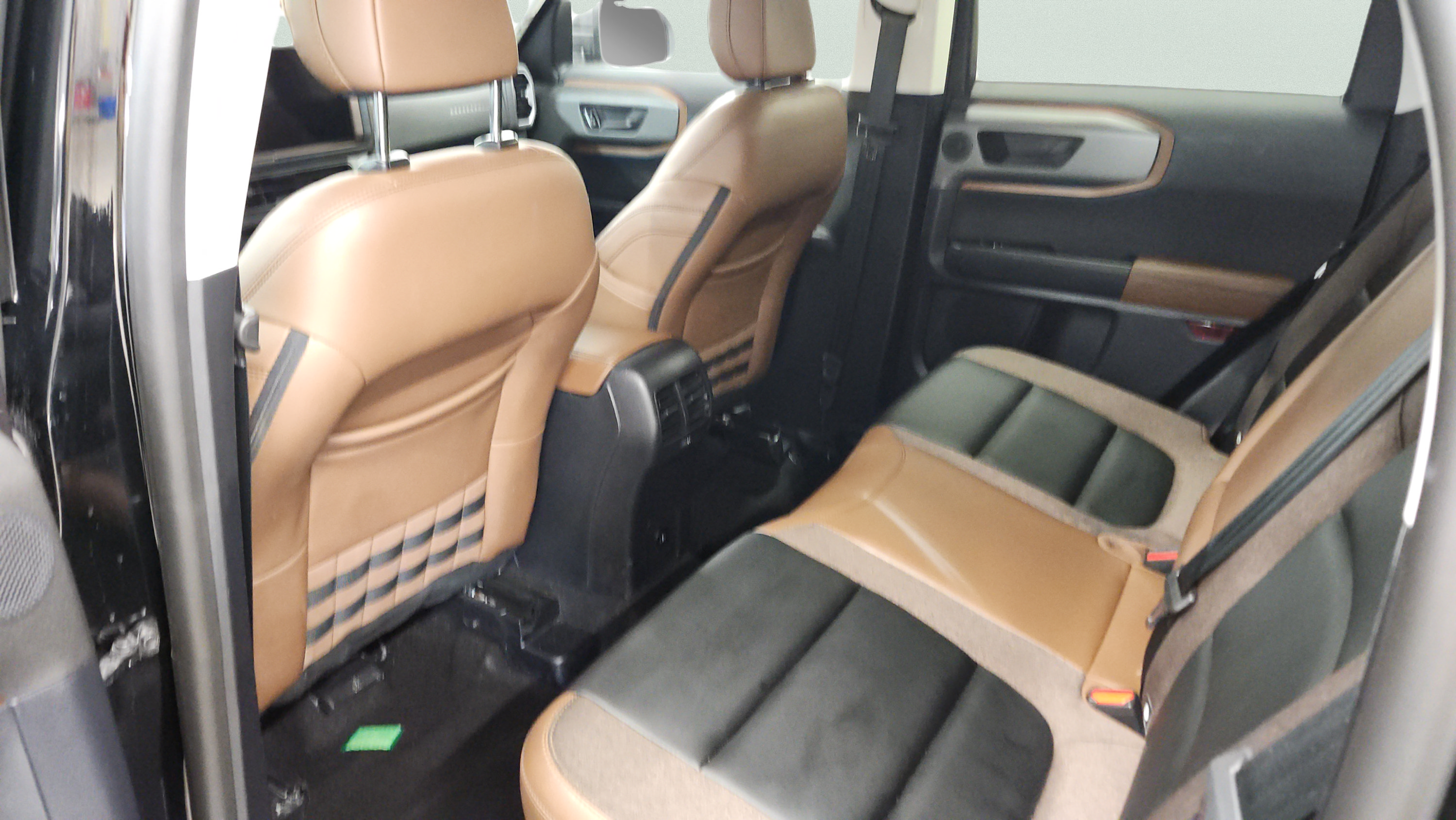Certified 2025 Ford Bronco Sport Outer Banks w/ Outer Banks Tech Package+ AWD/4WD image 12
