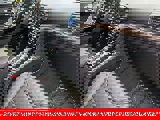 Certified 2022 Ford Explorer Platinum w/ Equipment Group 601A image 27