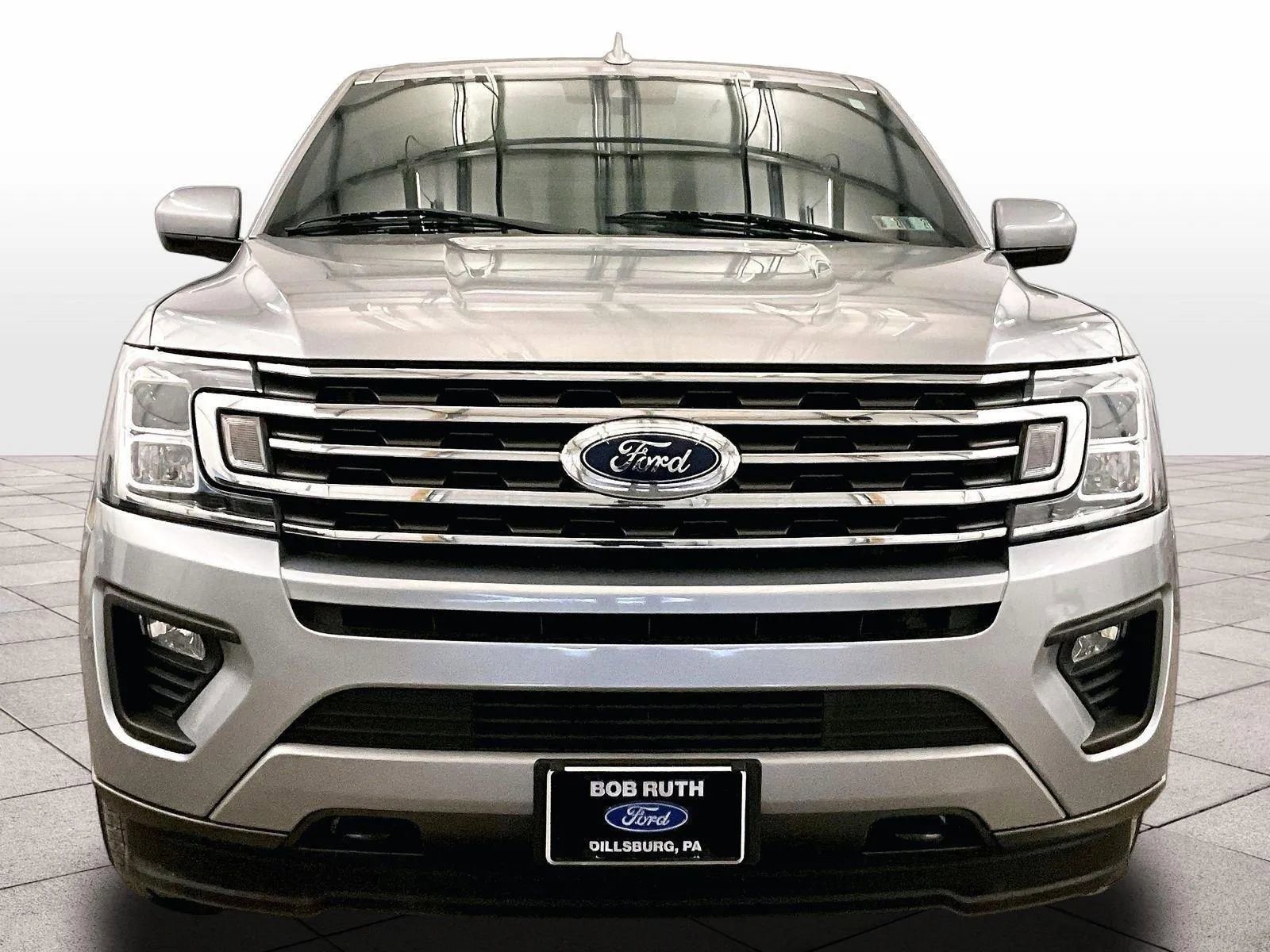 Certified 2021 Ford Expedition XLT image 3