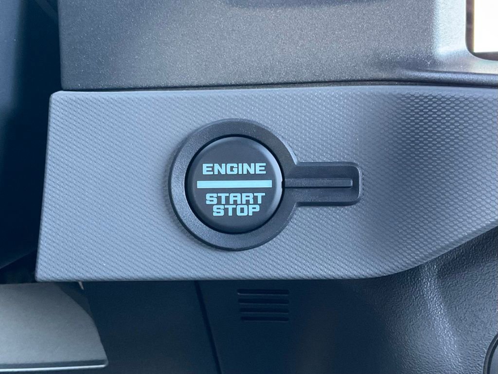 Certified 2024 Ford Bronco Black Diamond w/ Sasquatch Package image 39