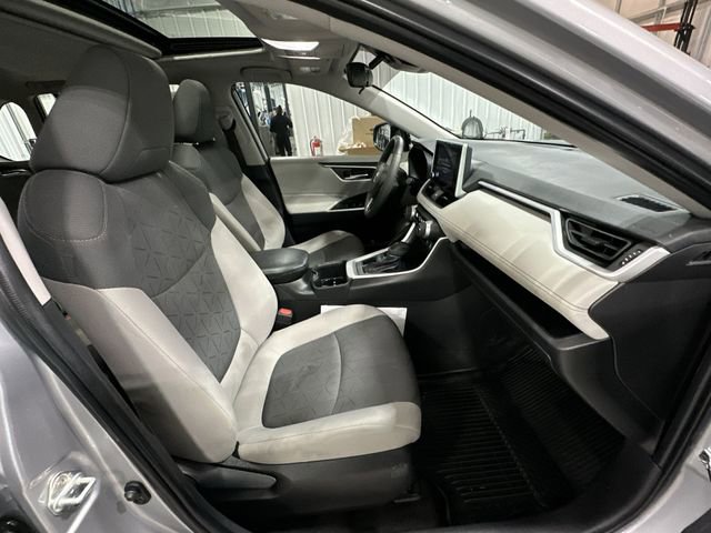 Used 2023 Toyota RAV4 XLE w/ Convenience Package AWD/4WD image 30