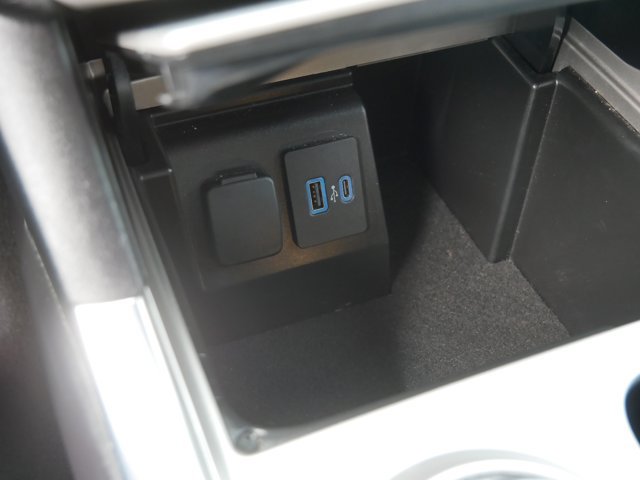Certified 2024 Ford Explorer XLT AWD/4WD image 25