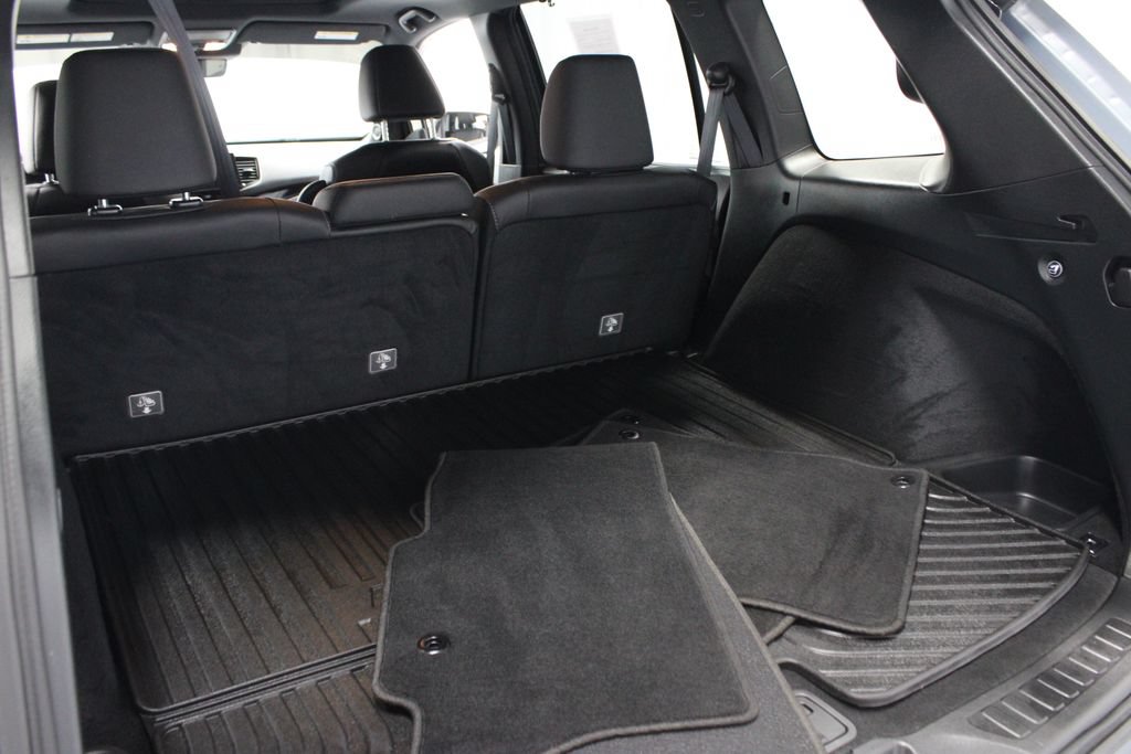 Used 2023 Honda Passport Elite image 18