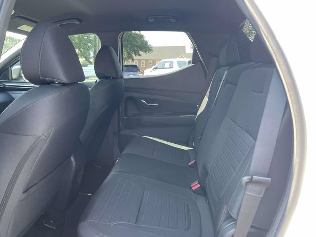 Used 2024 Hyundai Santa Cruz SE AWD/4WD image 10