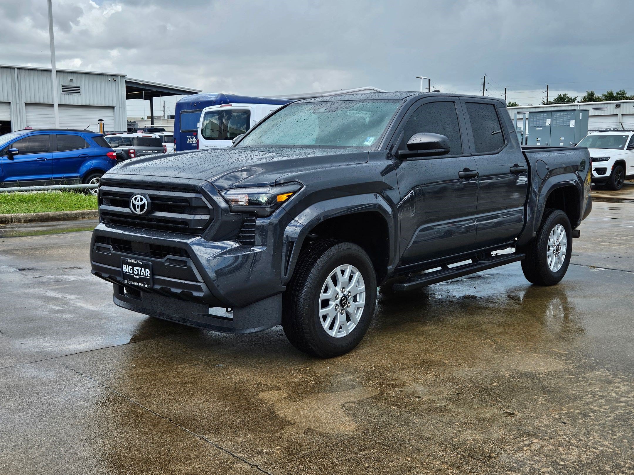 Used 2025 Toyota Tacoma SR AWD/4WD image 10