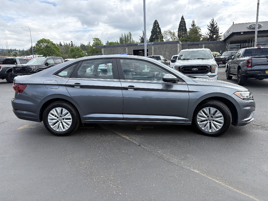 Used 2019 Volkswagen Jetta S FWD image 4