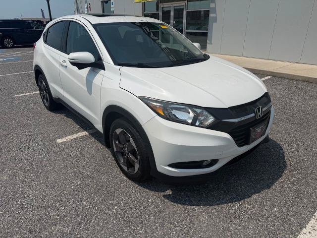 Used 2018 Honda HR-V EX image 2