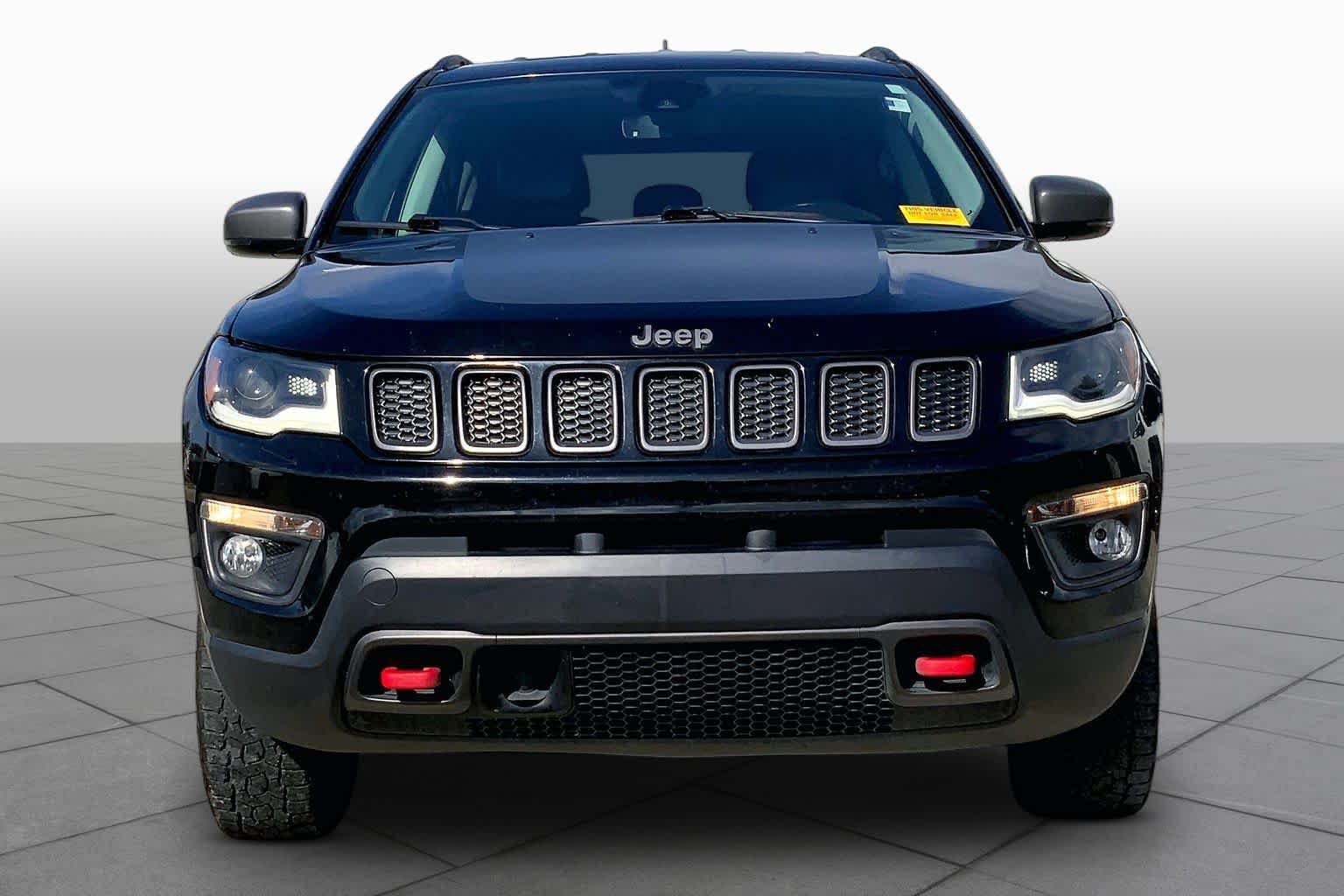 Used 2021 Jeep Compass Trailhawk AWD/4WD image 4