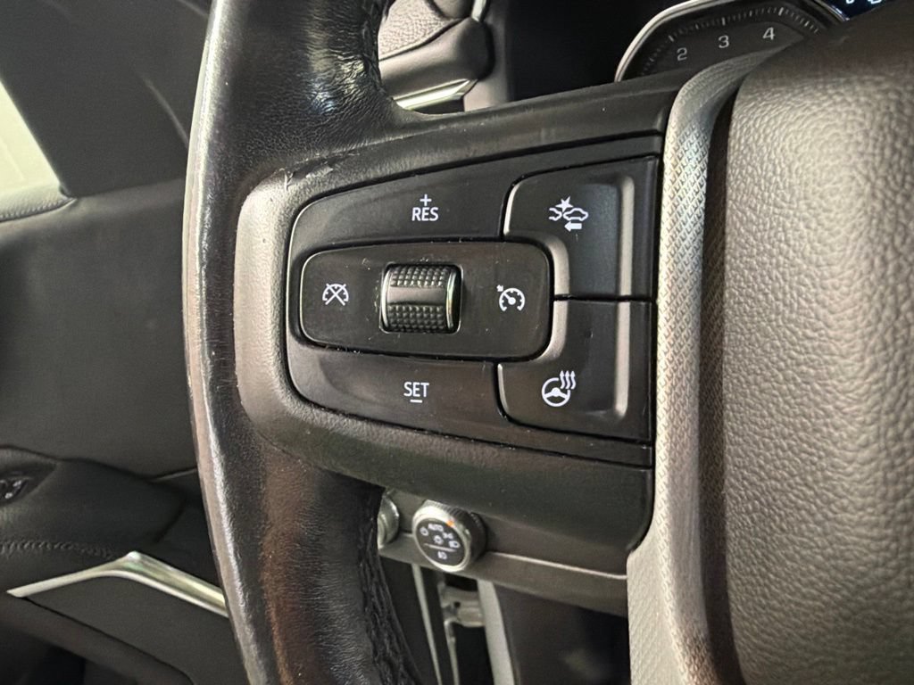 Used 2021 GMC Yukon Denali w/ Denali Premium Package AWD/4WD image 17