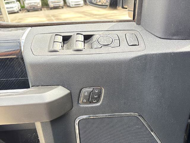 Certified 2022 Ford F250 Platinum w/ FX4 Off-Road Package image 18