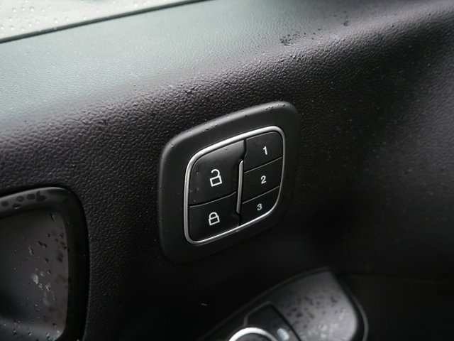 Certified 2022 Ford Escape Titanium image 15