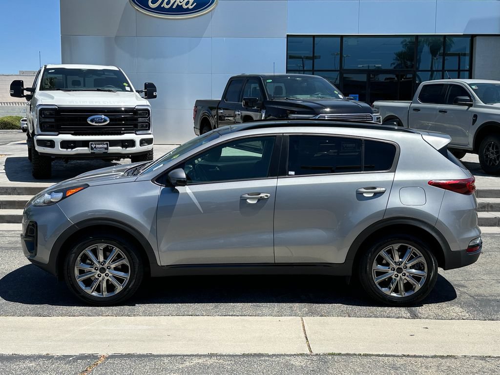 Used 2022 Kia Sportage Nightfall Edition w/ Nighfall AWD Premium Package image 3