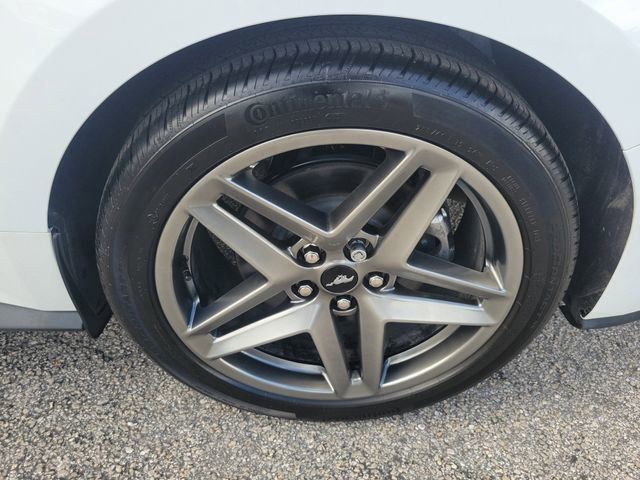 Certified 2025 Ford Mustang Coupe image 8