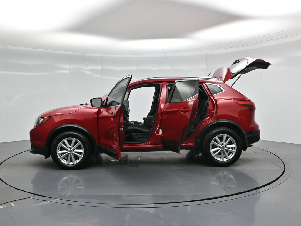 Used 2018 Nissan Rogue Sport SV image 55