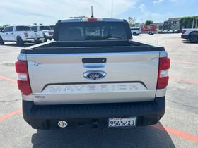 Certified 2024 Ford Maverick Lariat FWD image 6