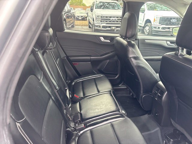 Certified 2023 Ford Escape Platinum AWD/4WD image 10
