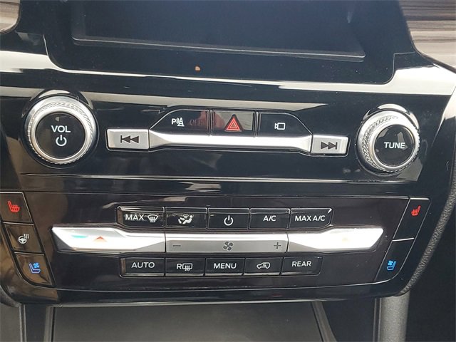 Certified 2022 Ford Explorer Limited w/ Equipment Group 301A image 21