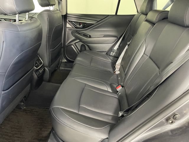 Used 2020 Subaru Outback Limited AWD/4WD image 11