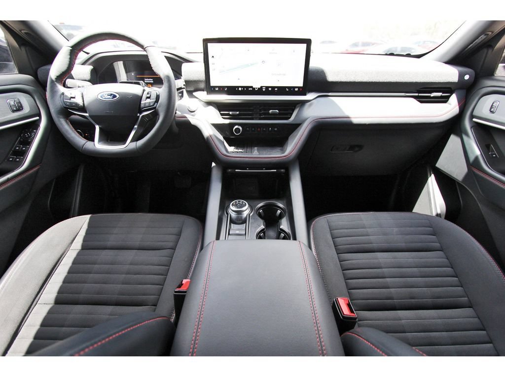 Certified 2025 Ford Explorer ST-Line w/ Premium Package RWD image 10