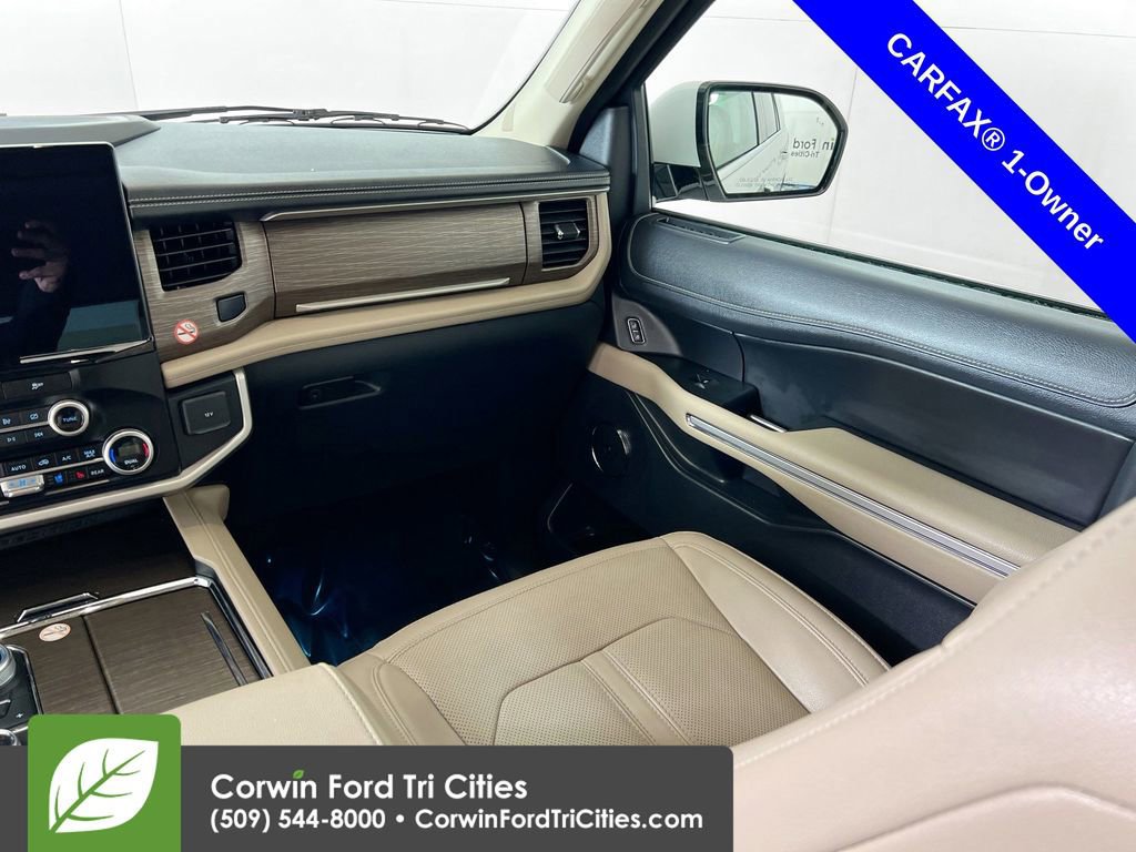 Certified 2024 Ford Expedition Limited image 29