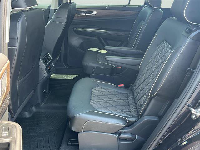 Used 2024 Volkswagen Atlas SEL Premium R-Line AWD/4WD image 17