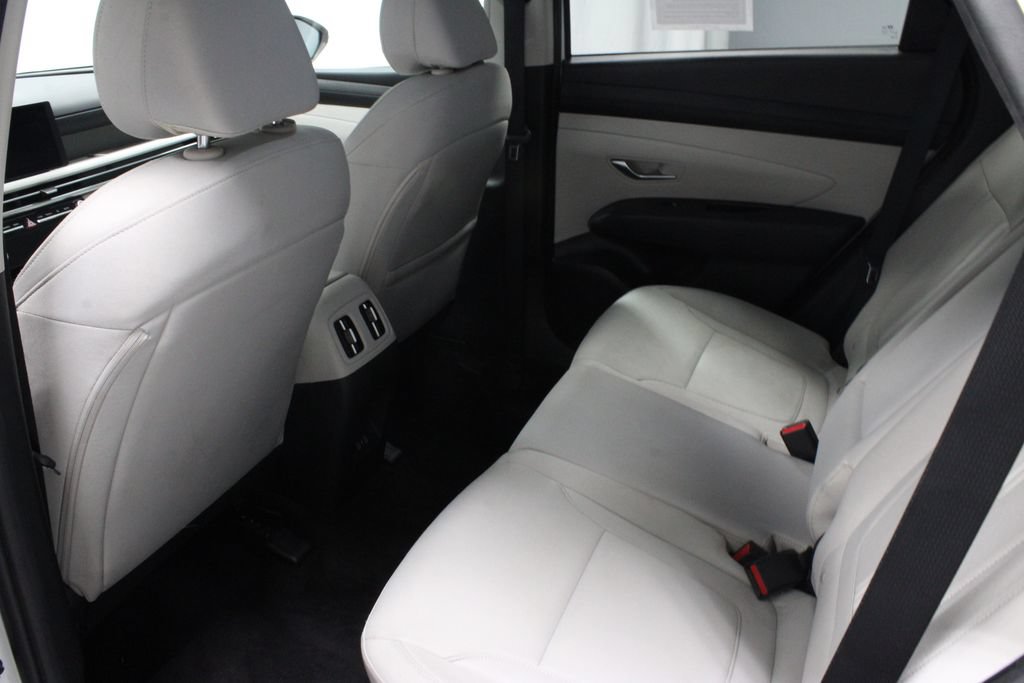 Used 2025 Hyundai Tucson SEL FWD image 20