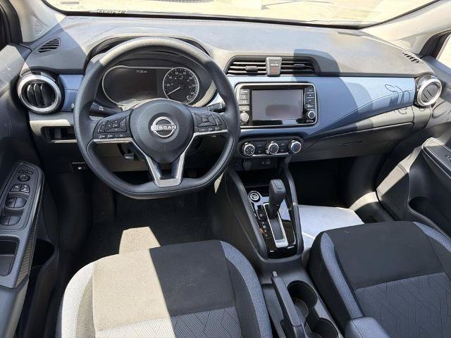 Used 2025 Nissan Versa SV FWD image 10