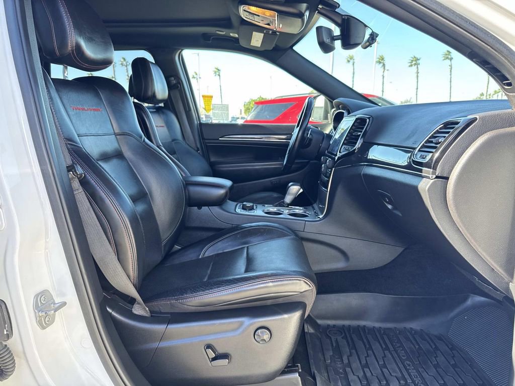 Used 2019 Jeep Grand Cherokee Trailhawk w/ Trailhawk Luxury Group image 29