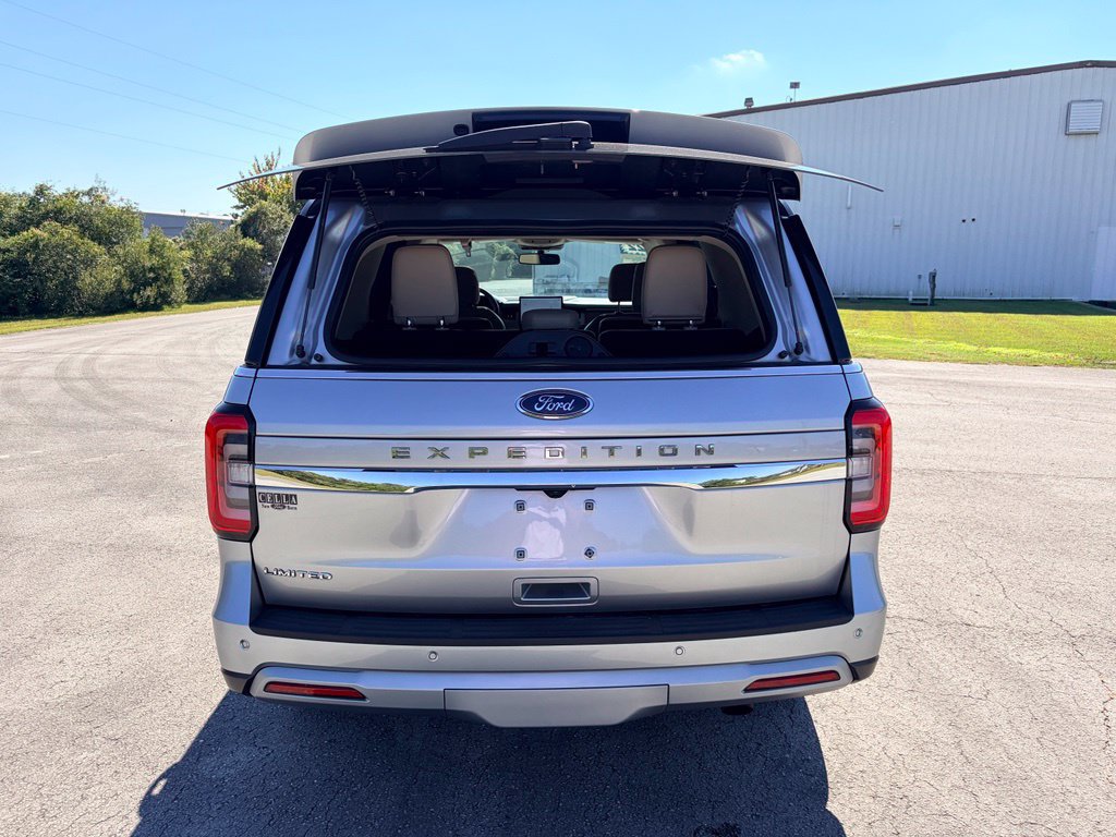 Certified 2022 Ford Expedition Limited RWD image 30