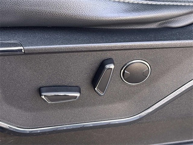 Certified 2023 Ford F150 Lariat w/ Equipment Group 502A High image 28