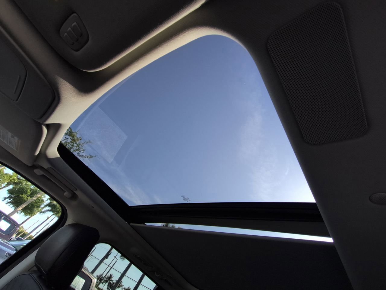 Certified 2025 Ford Expedition Platinum w/ Platinum Ultimate Package image 20