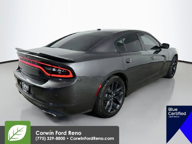 Used 2021 Dodge Charger SXT w/ Blacktop Package RWD image 9