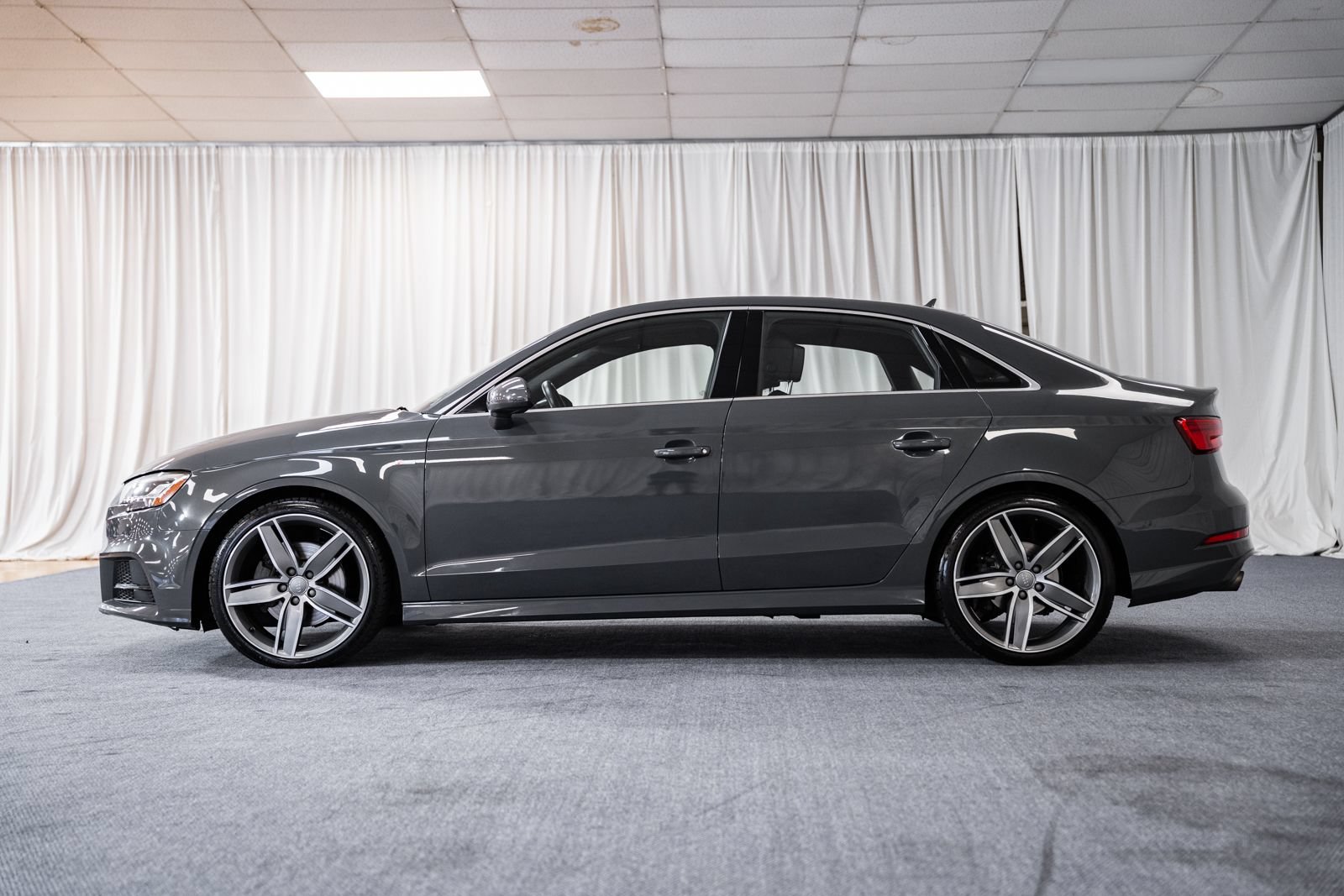 Used 2018 Audi A3 2.0T Premium Plus w/ Premium Plus Package AWD/4WD image 5