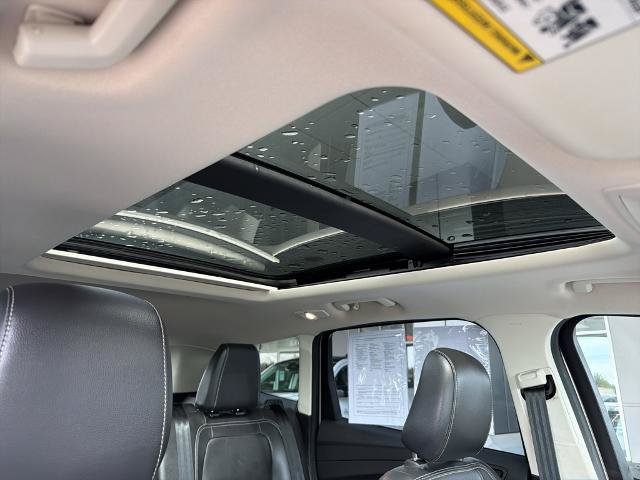 Certified 2018 Ford Escape SEL AWD/4WD image 10