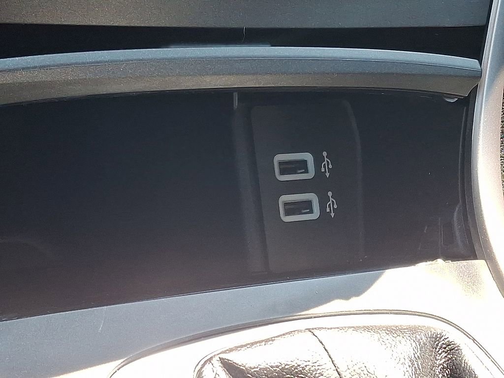 Certified 2017 Ford Edge SEL w/ Equipment Group 201A image 24