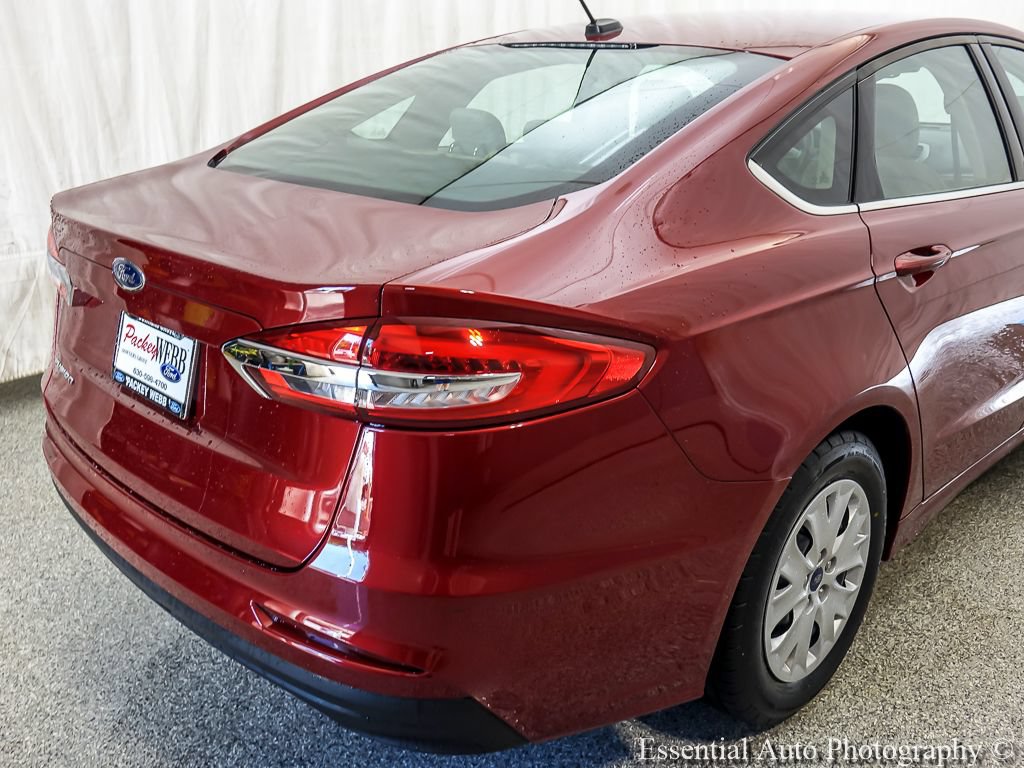 Certified 2019 Ford Fusion S FWD image 7