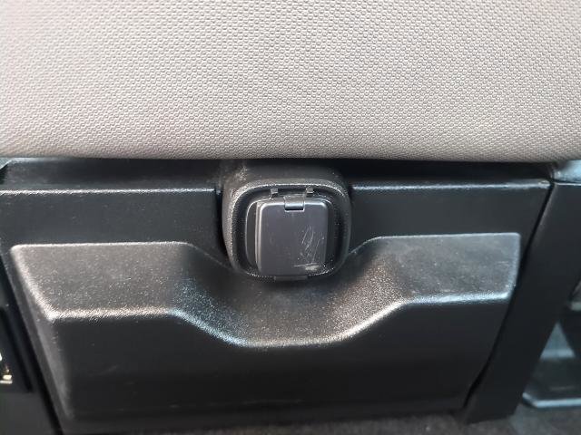 Certified 2019 Ford F150 XLT w/ Equipment Group 302A Luxury image 14